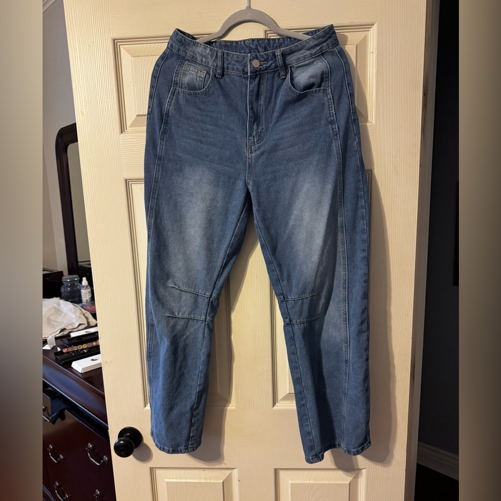 Women’s barrel  Blue Denim Jeans - Classic Mid Wash